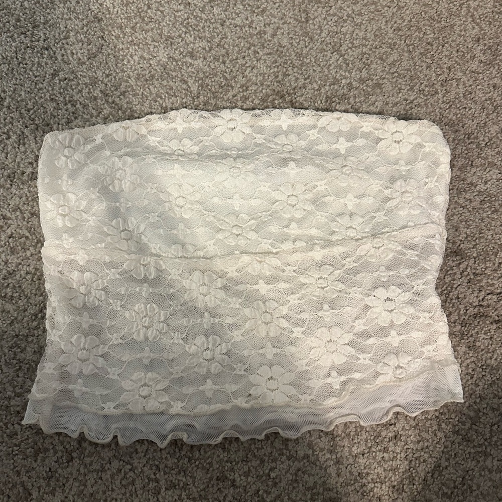 Kimchi Blue Ivory Lace Bandeau